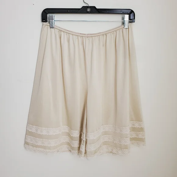 Vintage Champagne & Lace Bloomer Slip Shorts - Picture 1 of 5